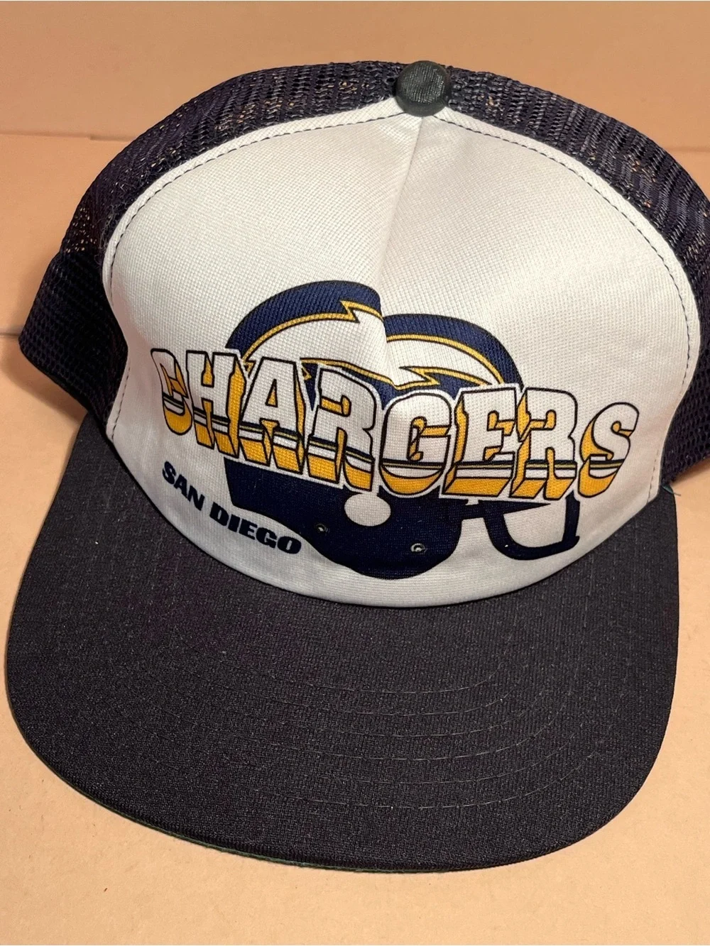 VINTAGE SAN DIEGO CHARGERS Truck Hat 🏈🏈🏈🏈